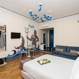 Affittacamere Tritone 125, Roma